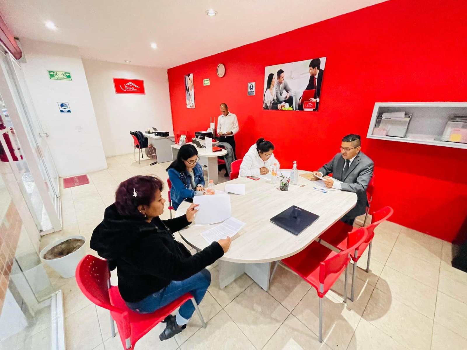 Reunión en oficina